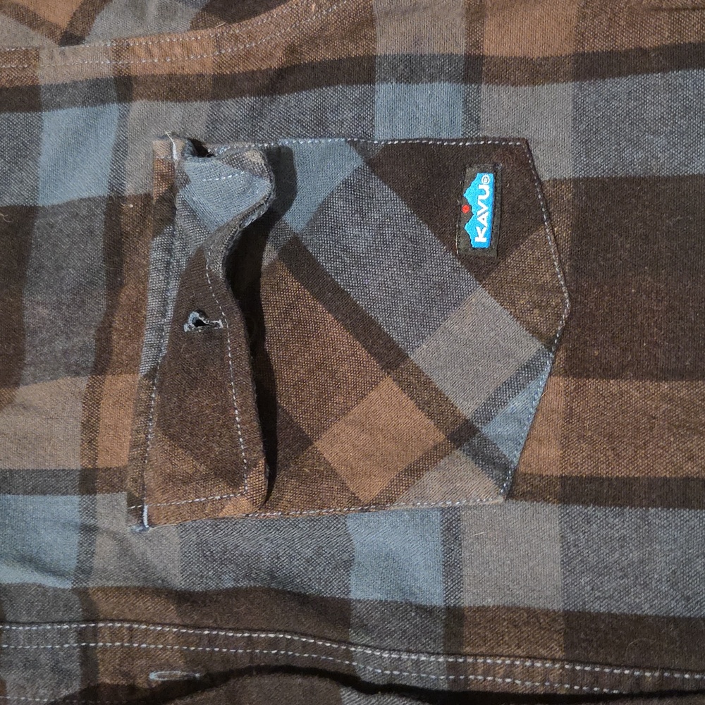 Kavu Buffaroni Plaid Cotton Shirt - Picture 4 of 8